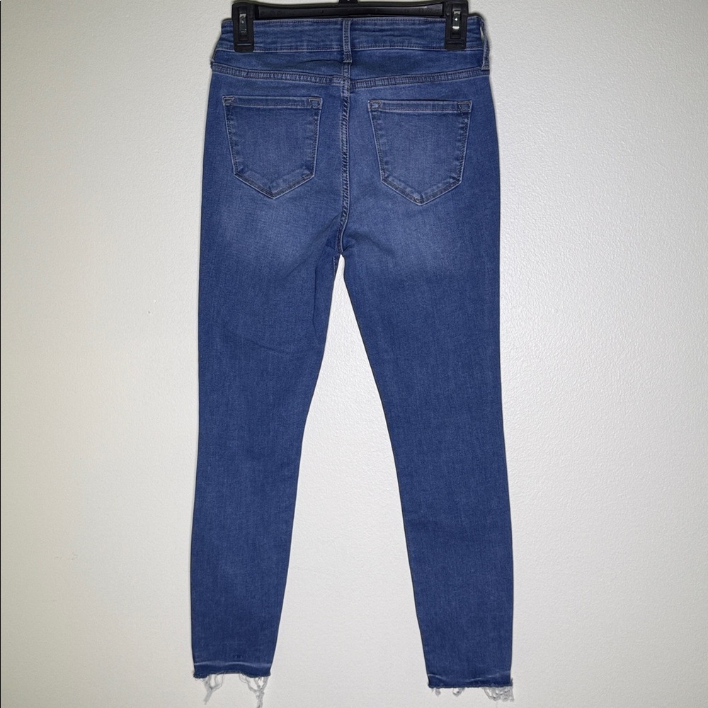 Old Navy Rockstar Jeans - Picture 7 of 7